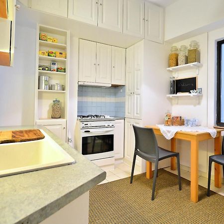 Plaka Elegant Apartment เอเธนส์ ภายนอก รูปภาพ