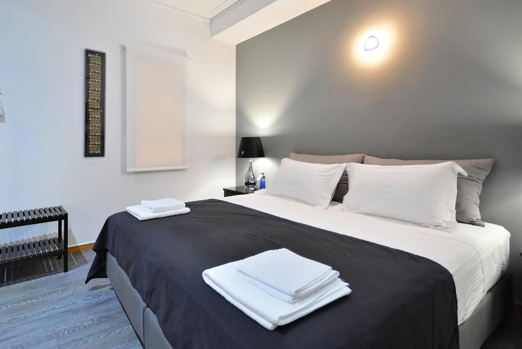 Plaka Elegant Apartment เอเธนส์ ภายนอก รูปภาพ