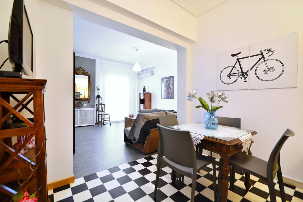 Plaka Elegant Apartment เอเธนส์ ภายนอก รูปภาพ