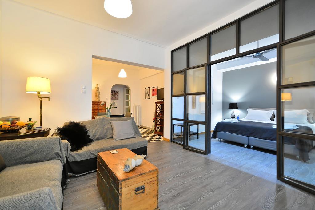 Plaka Elegant Apartment เอเธนส์ ภายนอก รูปภาพ